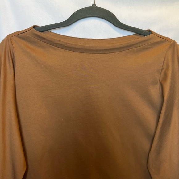 Uniqlo women’s brown Size M crop top crew neck Top - Picture 4 of 8